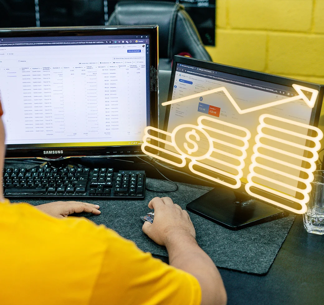 Pessoas analisando dados